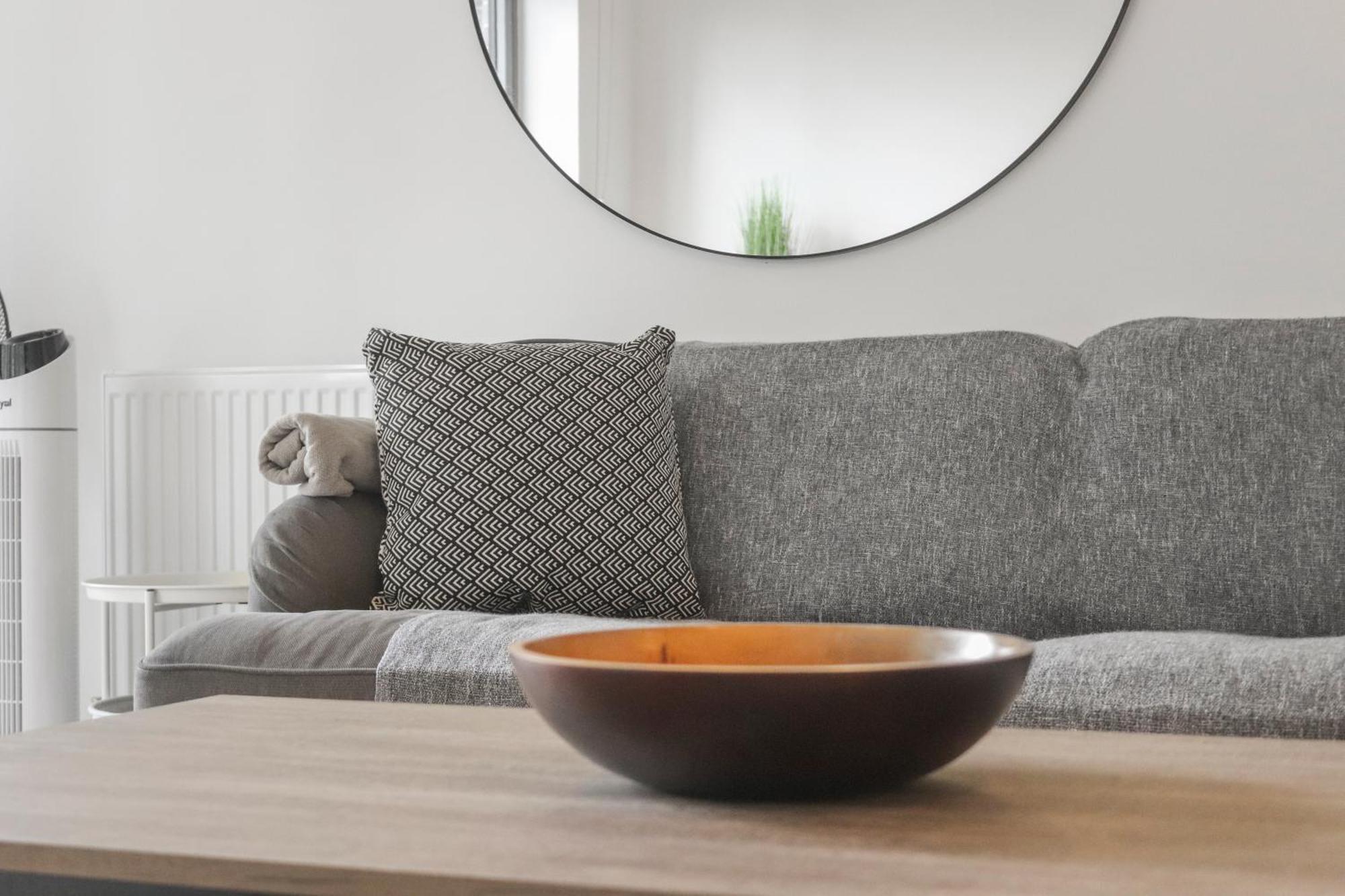 Centrally Located - Modern - 2Bed - 2Bath Apartment 런던 외부 사진