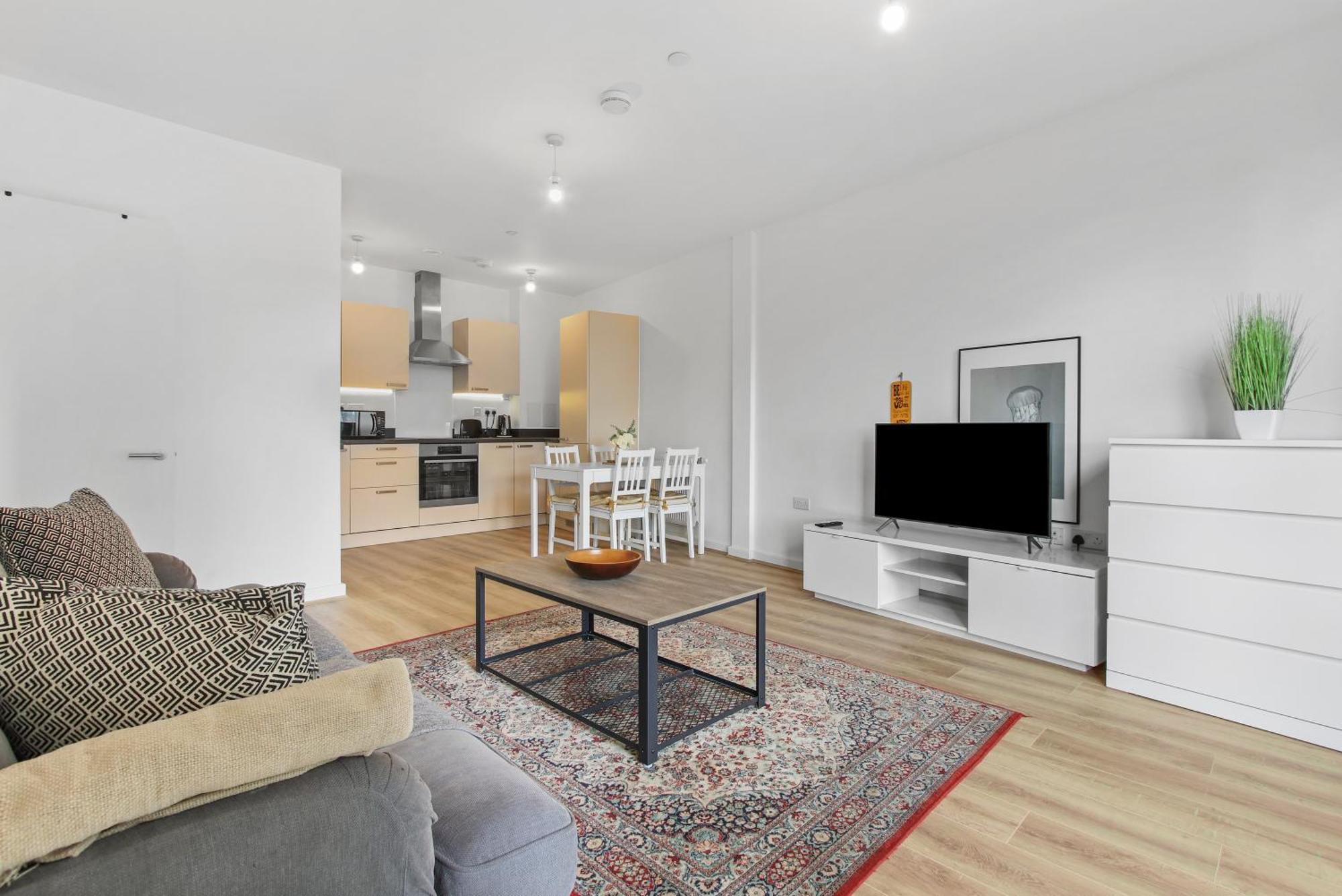 Centrally Located - Modern - 2Bed - 2Bath Apartment 런던 외부 사진