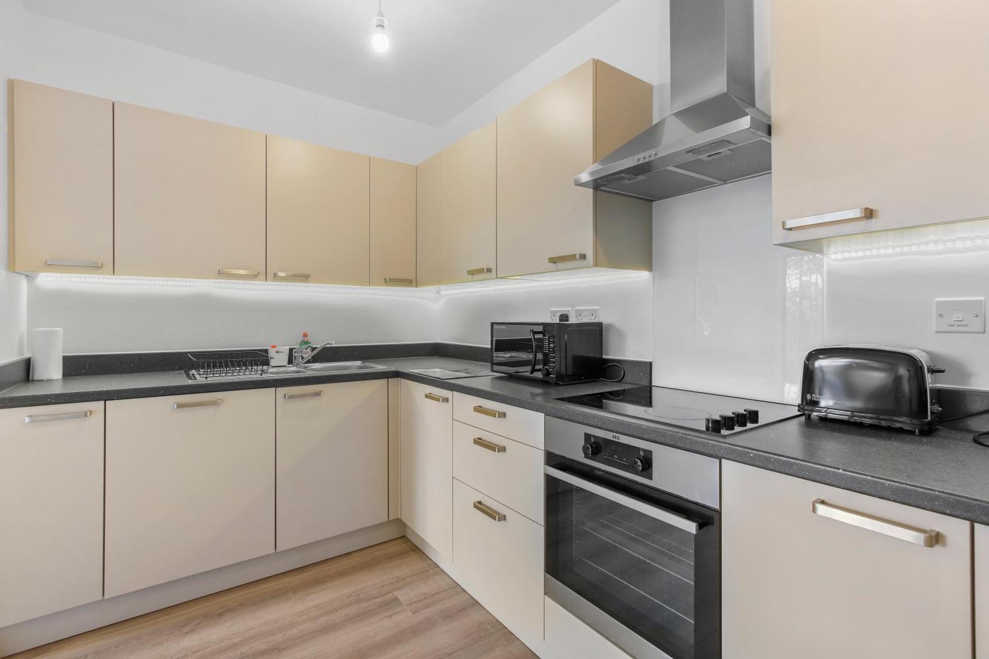 Centrally Located - Modern - 2Bed - 2Bath Apartment 런던 외부 사진